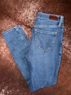 Hollister hi-rise, Size 6